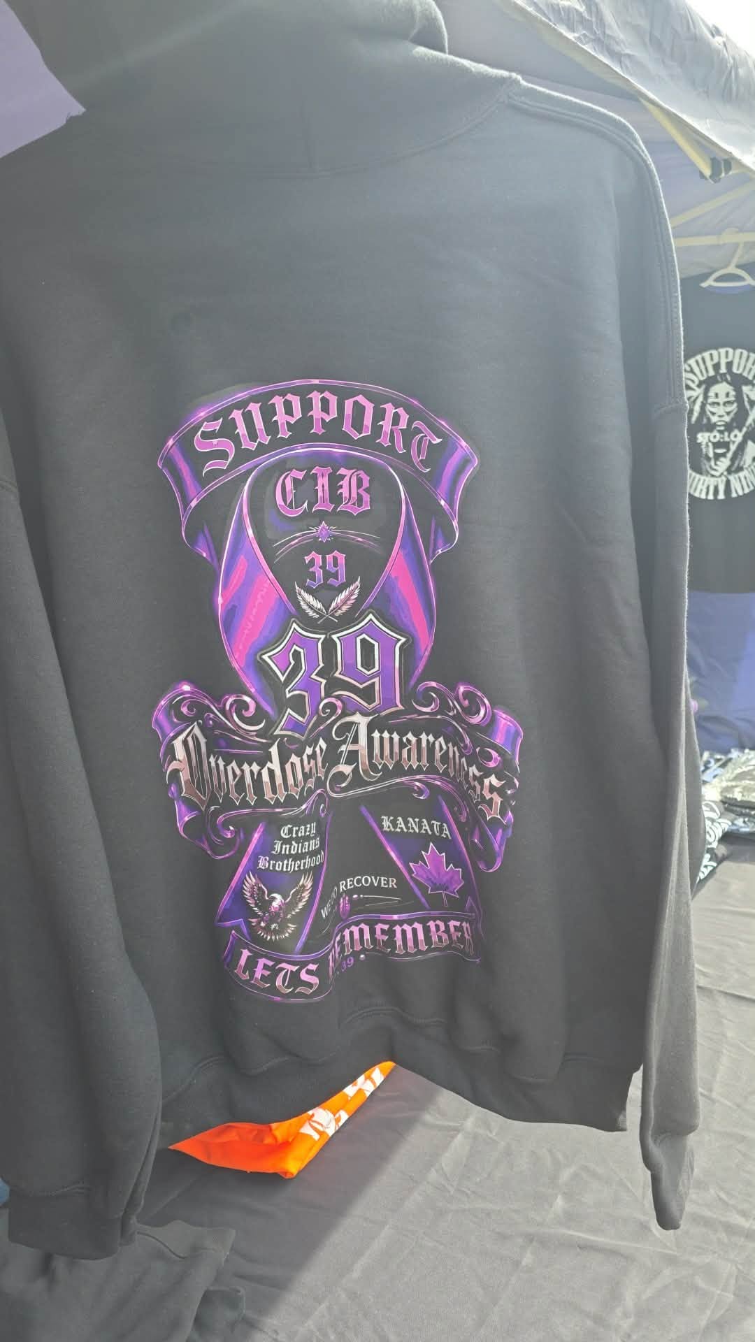 Black & Neon Print Hoodie Support 39